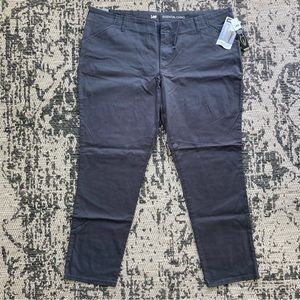 NWT Lee Essential Chino Size 22W in Mineral Blue